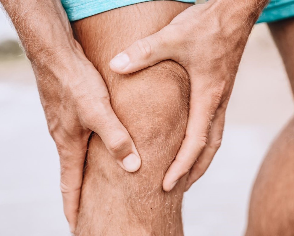 Knee Physio Sydney CBD/Surry Hills. Best knee physiotherapists. Sports injuries, runners knee, ACL repair, arthritis, meniscus tear and ITB syndrome.